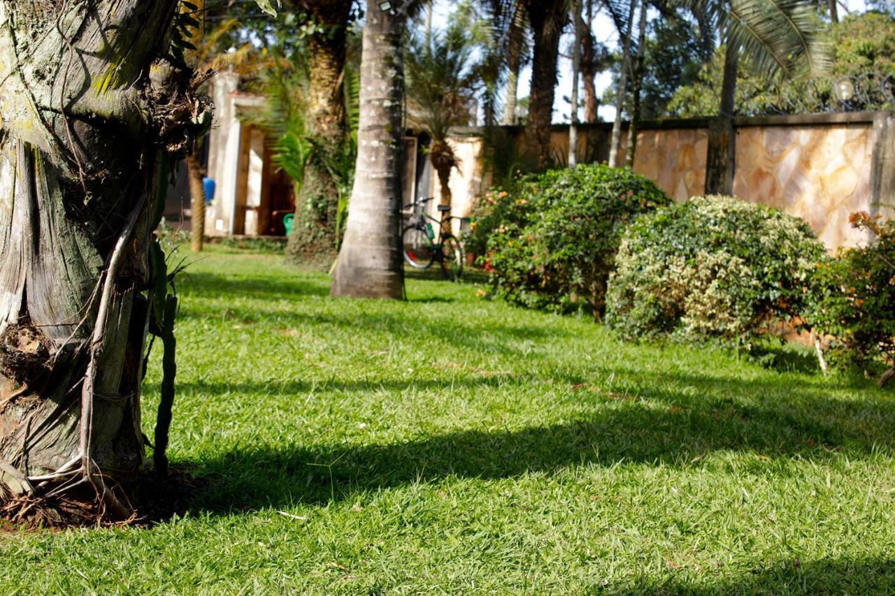 Entebbe Palm Hotel Exteriér fotografie