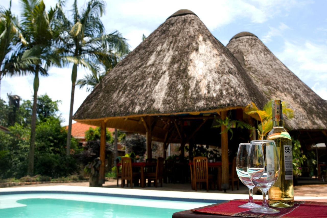 Entebbe Palm Hotel Exteriér fotografie